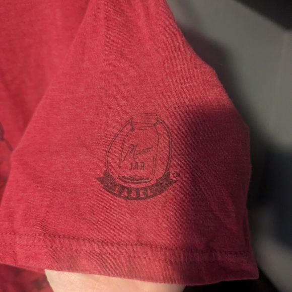 Red cocky tshirt - Picture 3 of 4